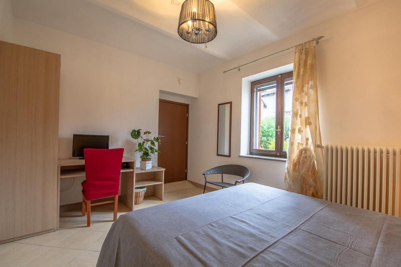 La Valle B&B Asti Luaran gambar