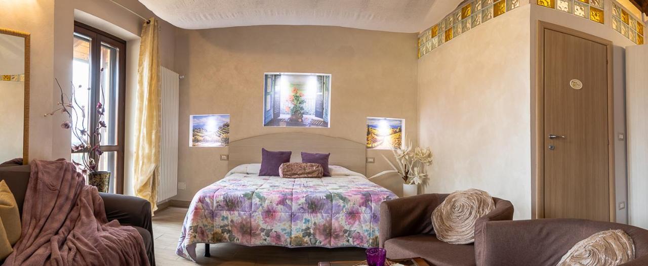 La Valle B&B Asti Luaran gambar