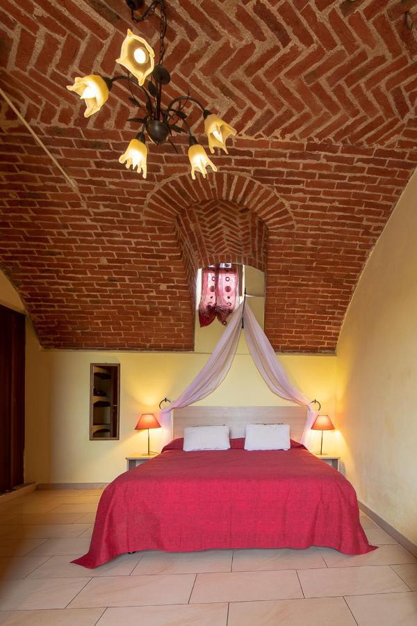 La Valle B&B Asti Luaran gambar