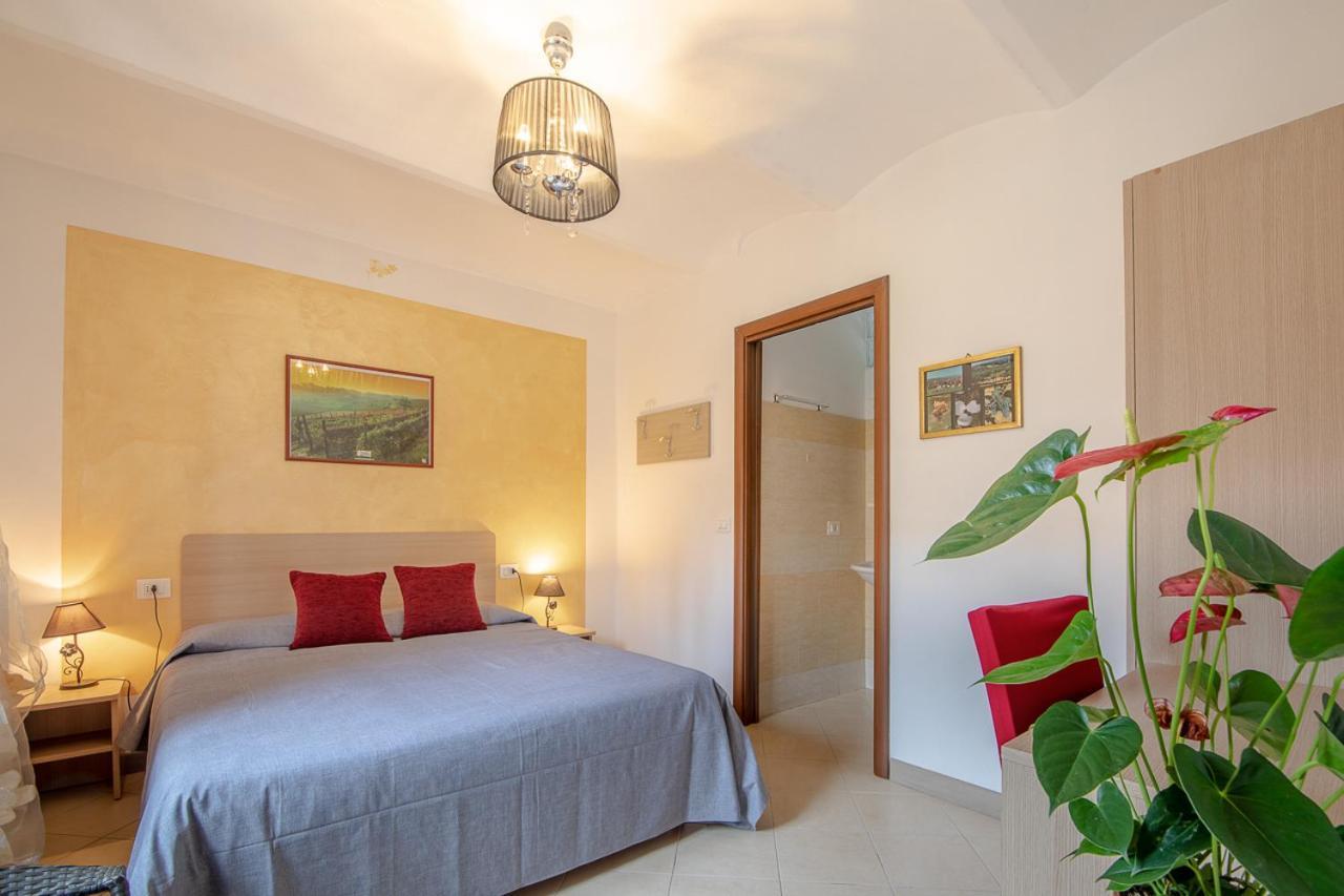 La Valle B&B Asti Luaran gambar
