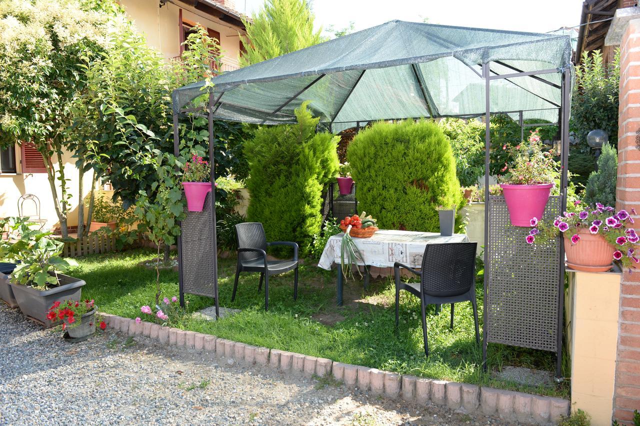 La Valle B&B Asti Luaran gambar